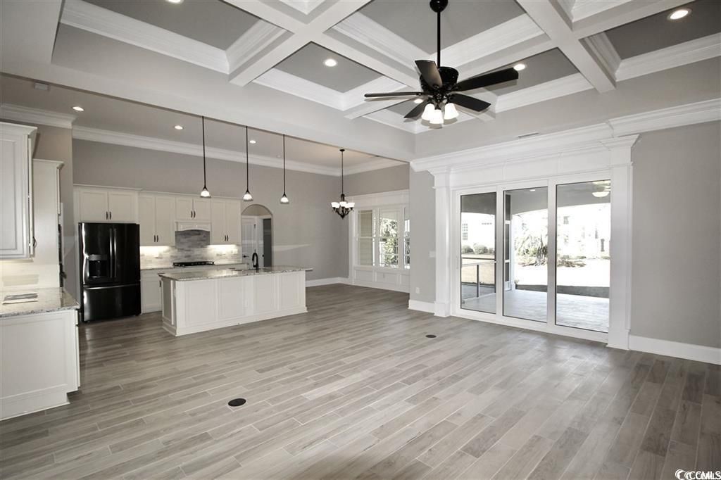 1100 Maccoa Dr. Photo 9