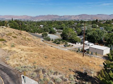 2905 Susileen Drive, Reno, NV 89509 Photo