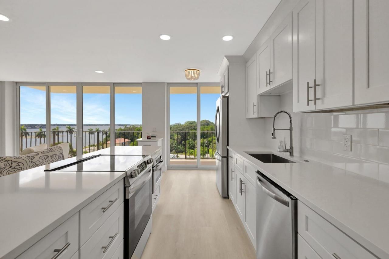 1801 S Flagler Drive, Unit 701, West Palm Beach, FL 33401 Photo