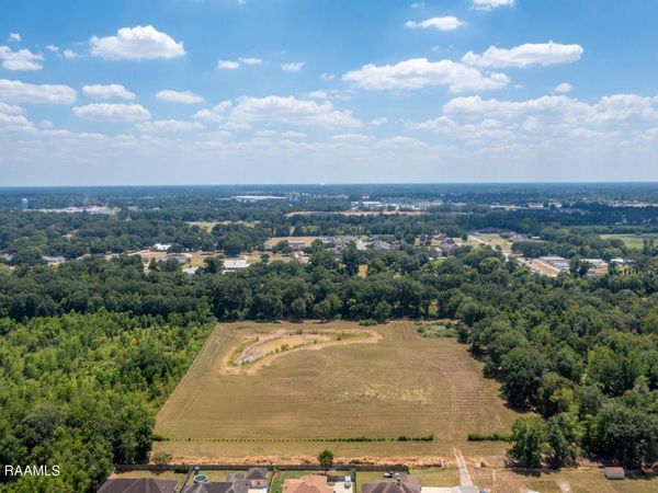 112 Buckleridge Road, Carencro, LA 70520