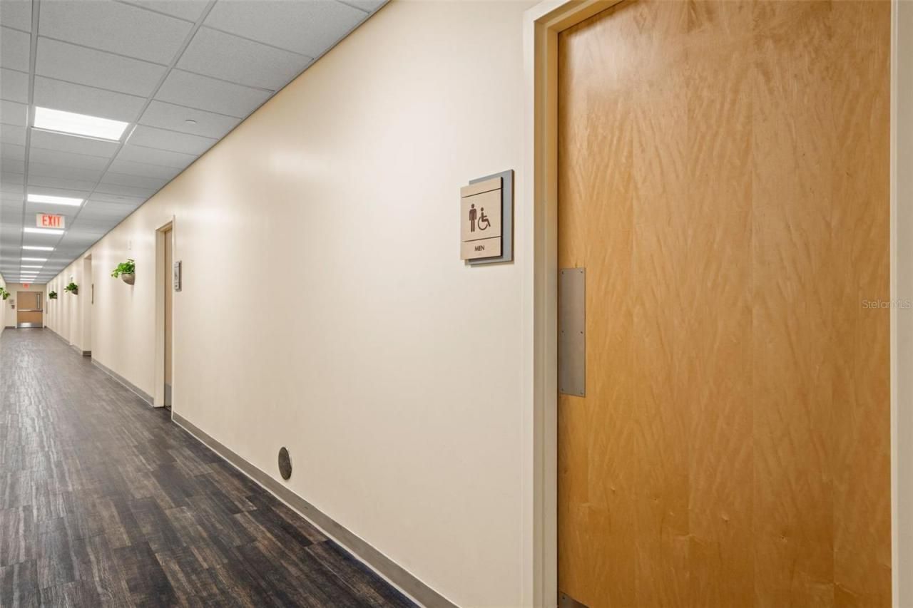 625 6th Avenue S, Unit 405, Saint Petersburg, FL 33701 Photo