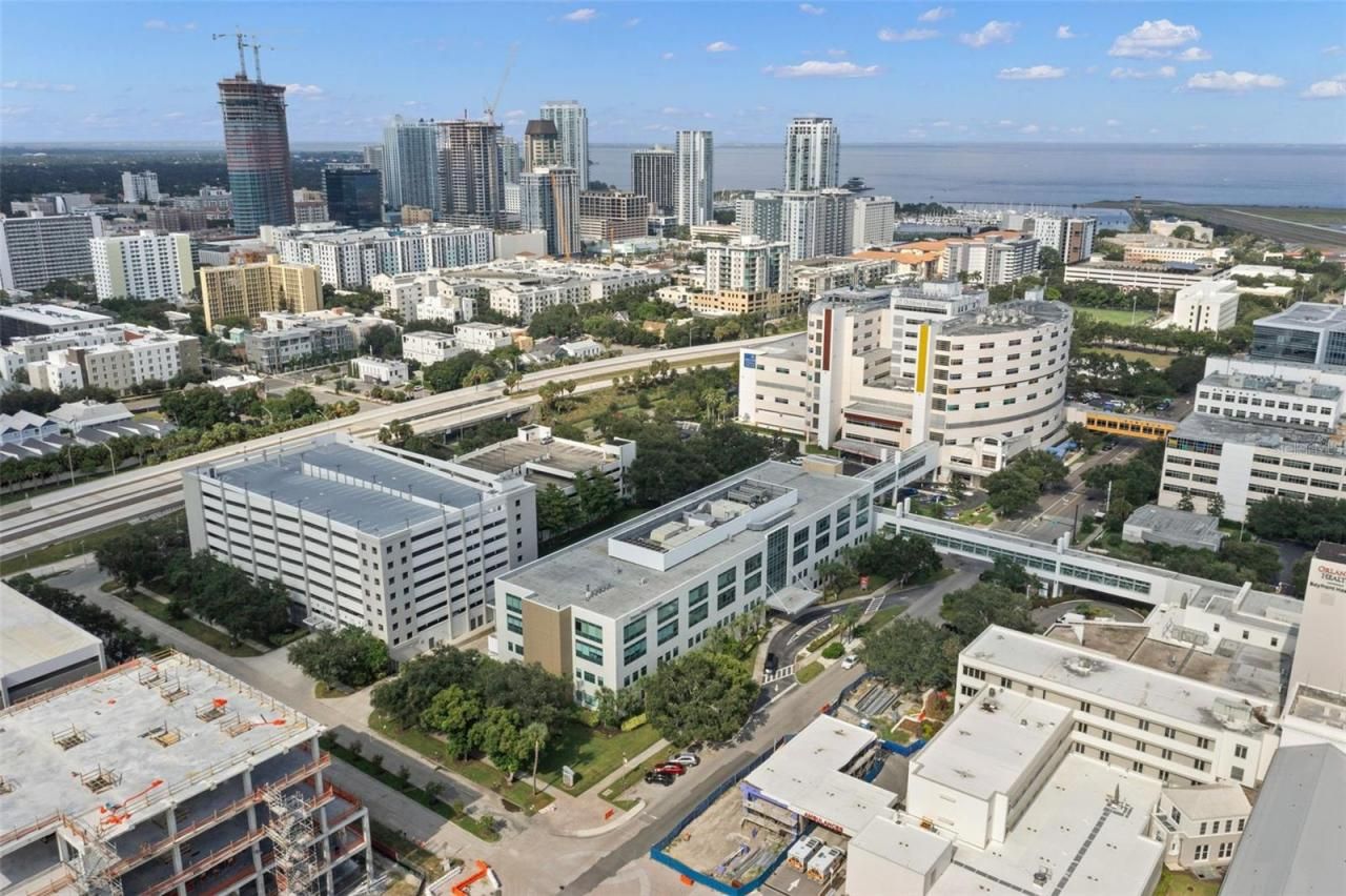 625 6th Avenue S, Unit 405, Saint Petersburg, FL 33701 Photo