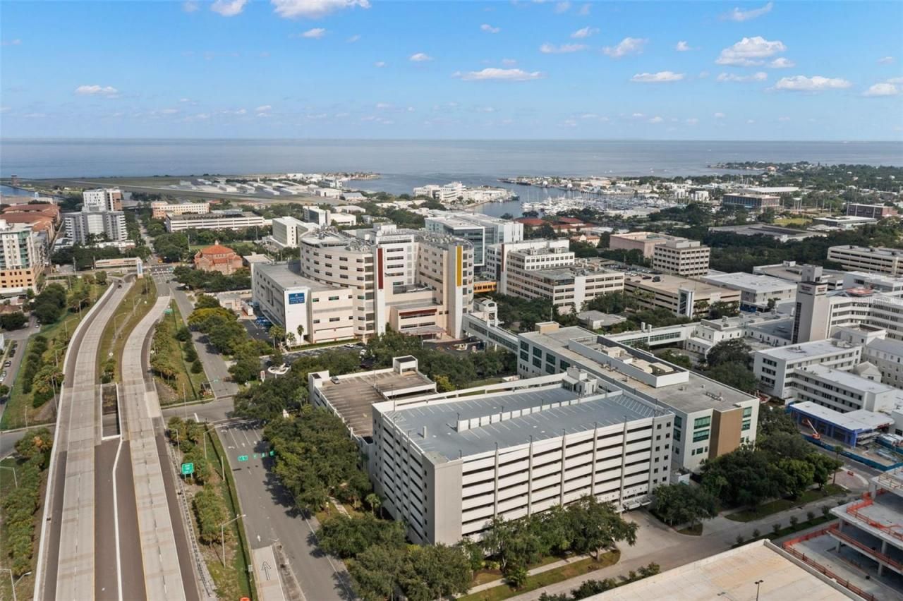 625 6th Avenue S, Unit 405, Saint Petersburg, FL 33701 Photo