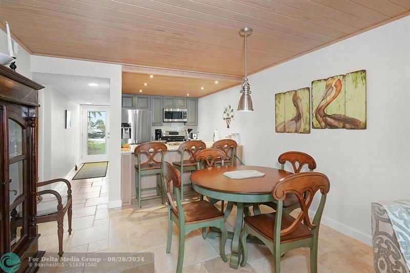 40 NE Plantation Road, Unit 109, Stuart, FL 34996 Photo