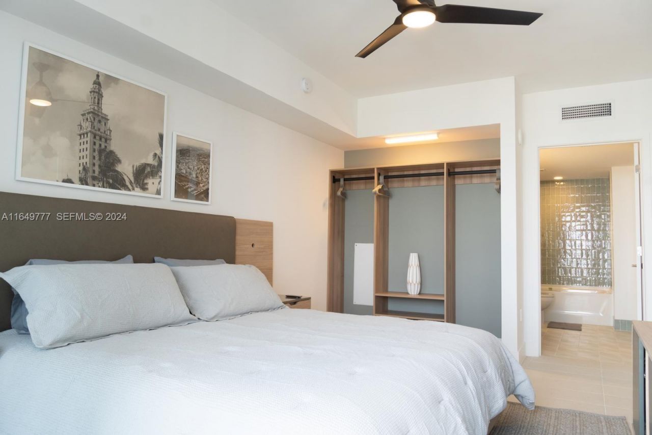 601 NE 1 Ave, Unit 4704, Miami, FL 33132 Photo