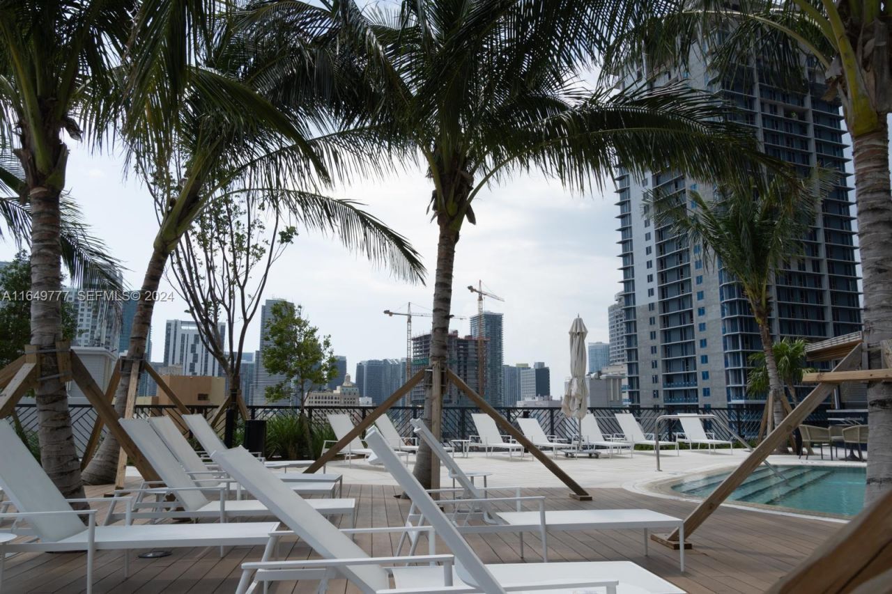 601 NE 1 Ave, Unit 4704, Miami, FL 33132 Photo
