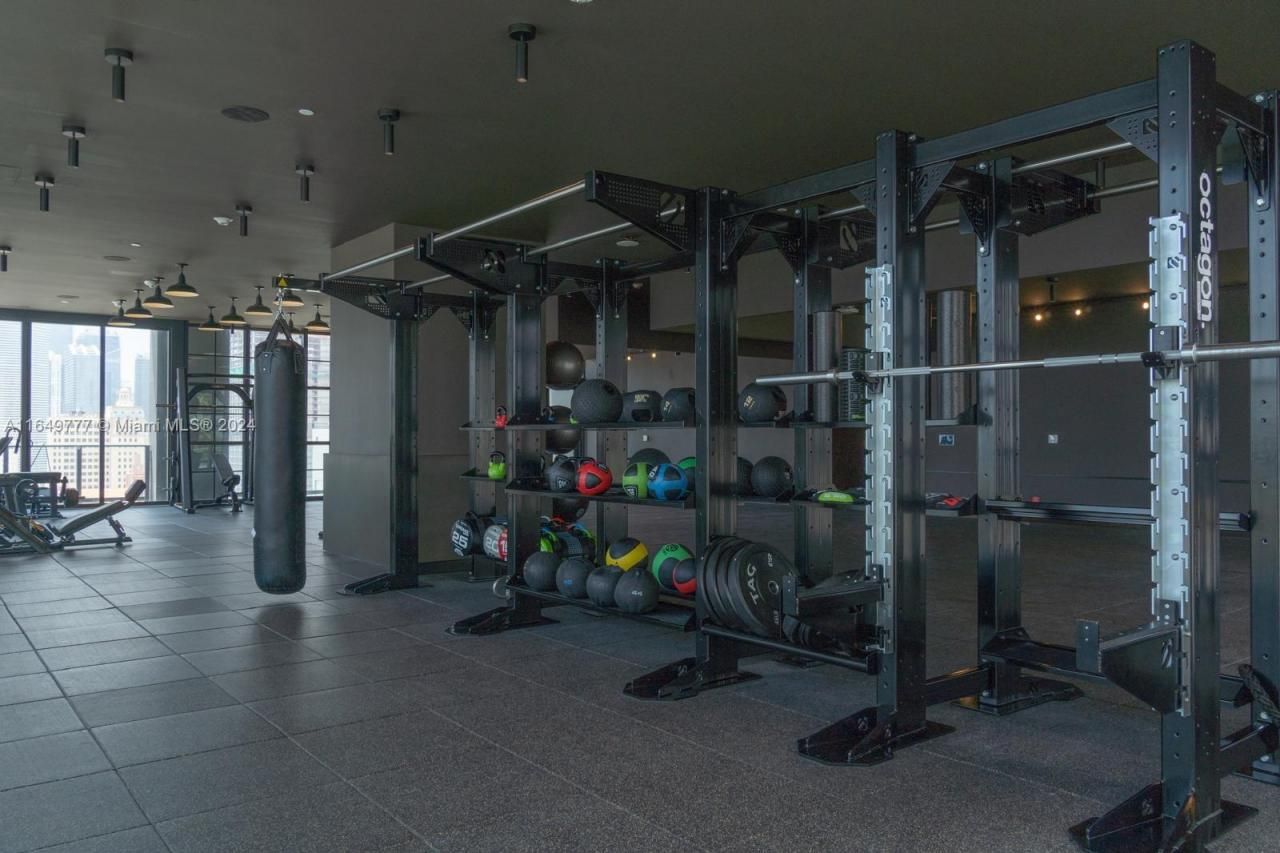 601 NE 1 Ave, Unit 4704, Miami, FL 33132 Photo