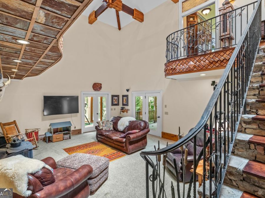 Property Image 128