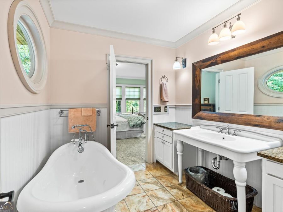Property Image 153