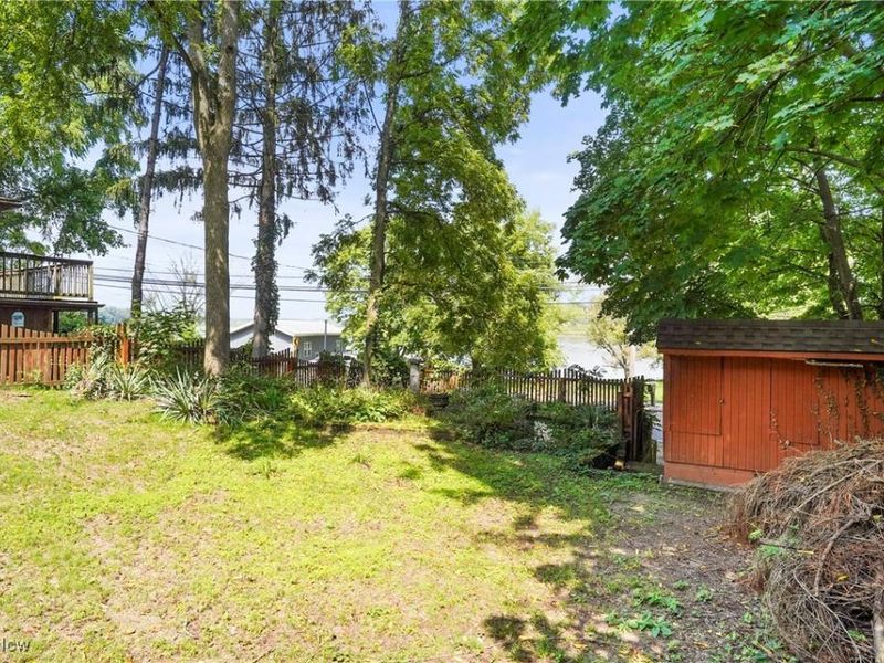 796 Portage Lakes Drive, Akron, OH 44319 Photo 6