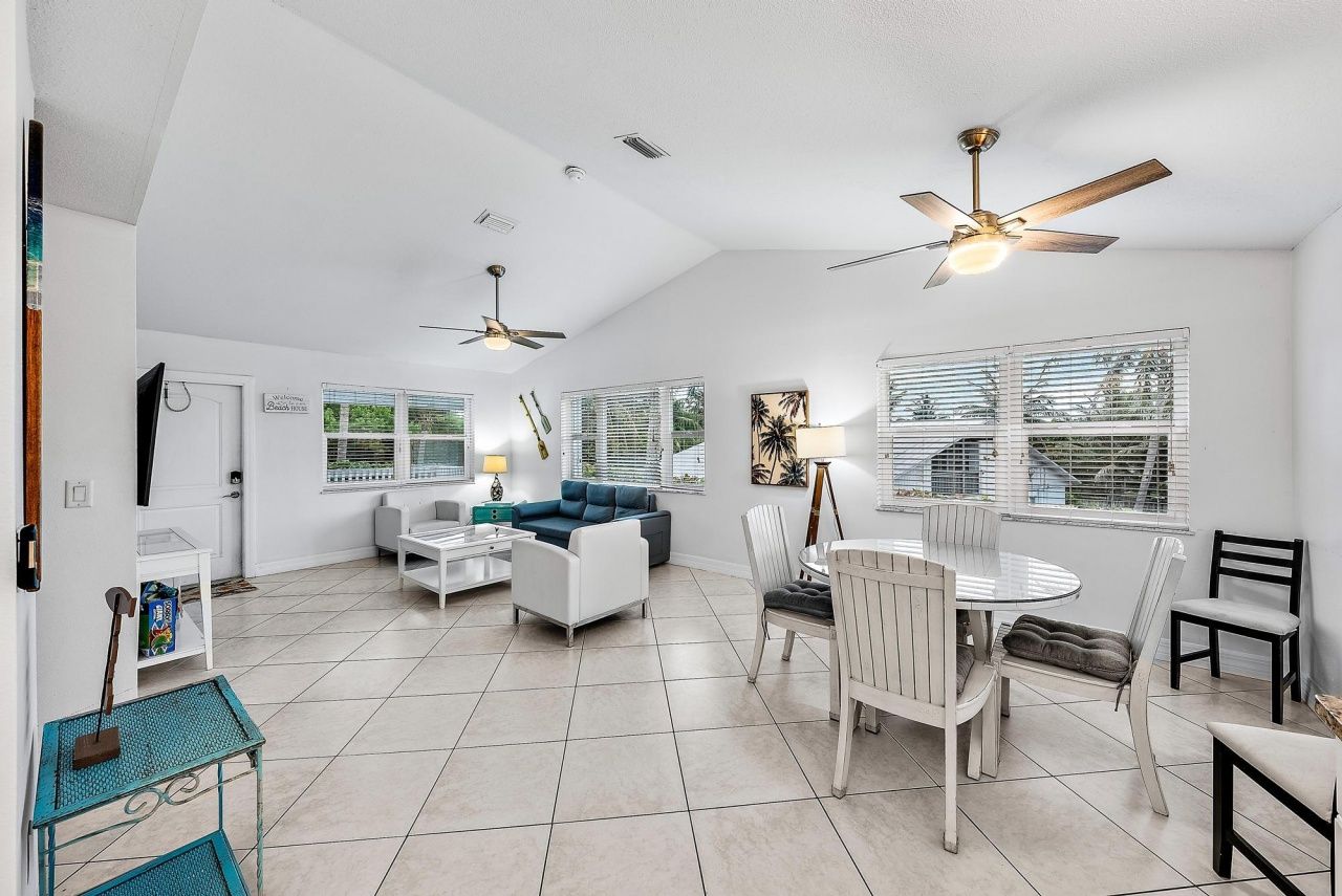 2507 N Ocean Drive, Hutchinson Island, FL 34949 Photo