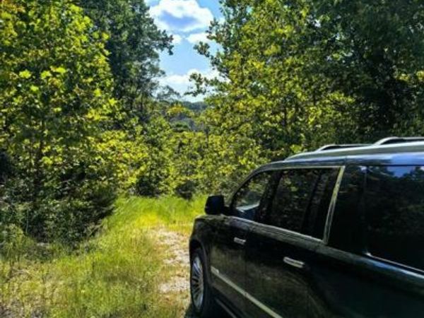 583 Meadowbrook Valley Dr, Eureka, MO 63025