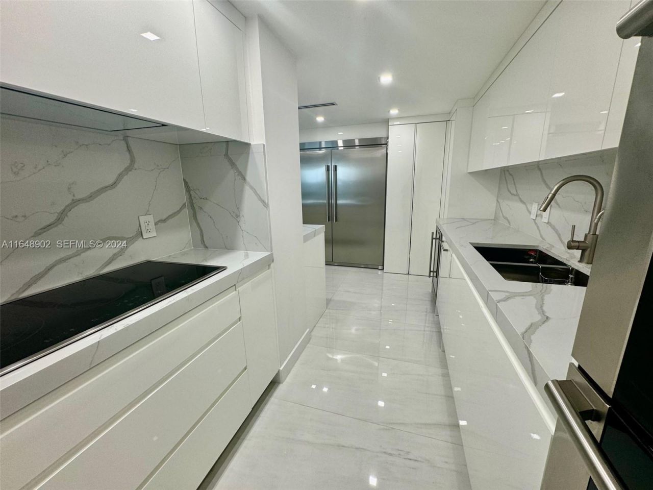 9801 Collins Ave, Unit 5U, Bal Harbour, FL 33154 Photo