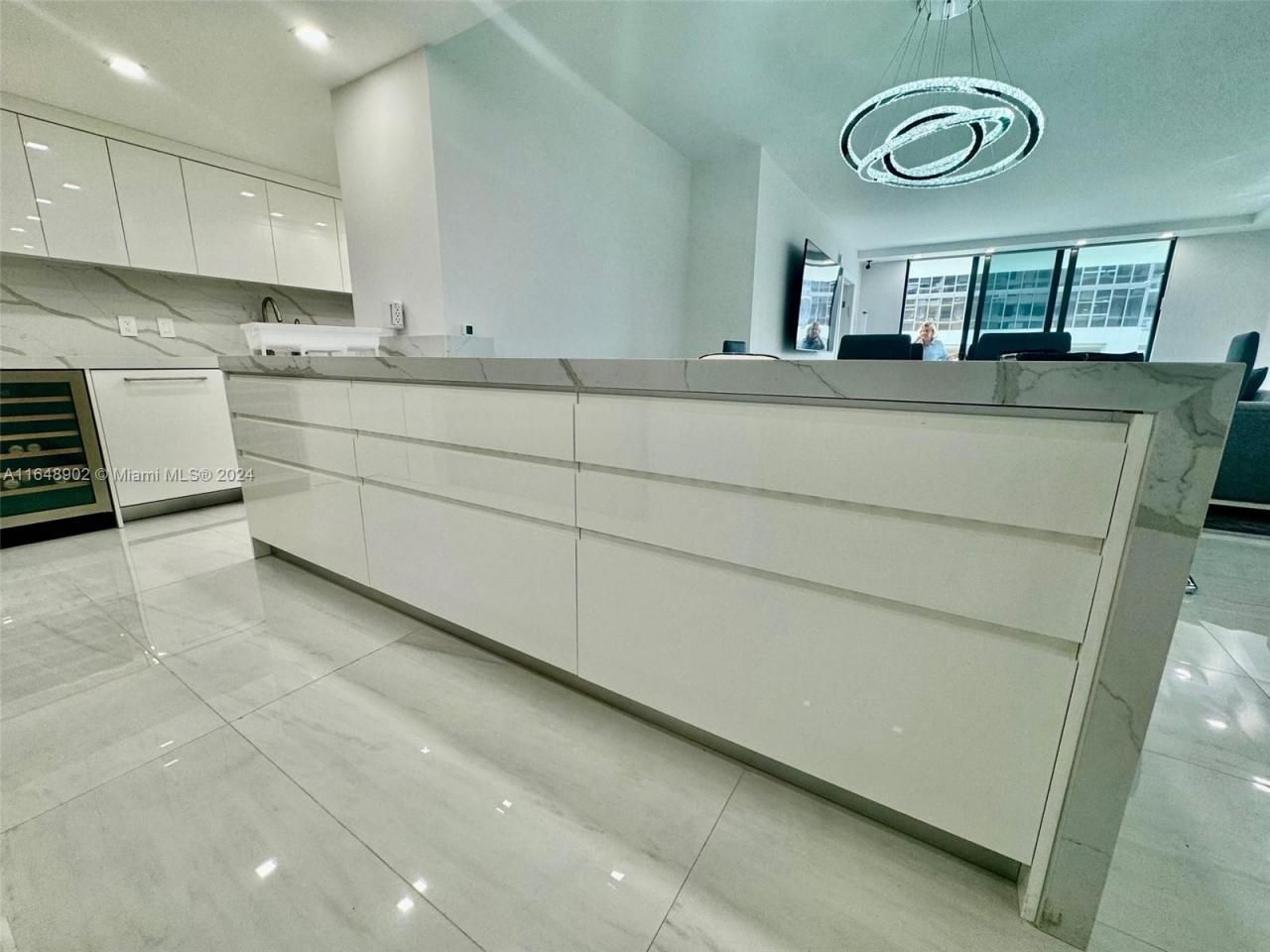 9801 Collins Ave, Unit 5U, Bal Harbour, FL 33154 Photo