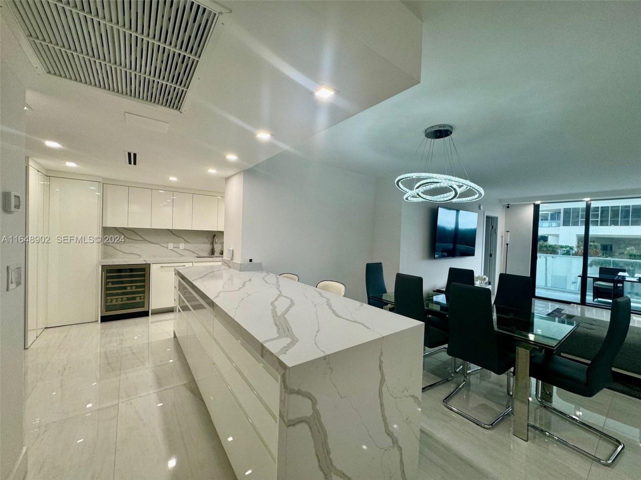 9801 Collins Ave, Unit 5U, Bal Harbour, FL 33154 Photo