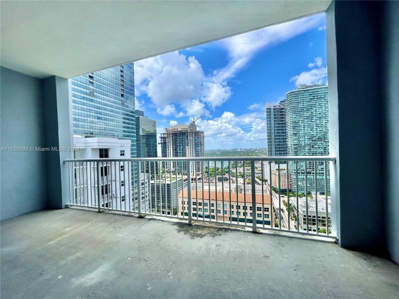 170 SE 14th St, Unit 2906, Miami, FL 33131 Photo