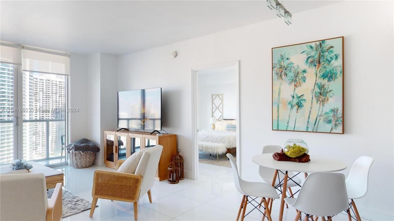 500 Brickell Ave, Unit 3405, Miami, FL 33131 Photo