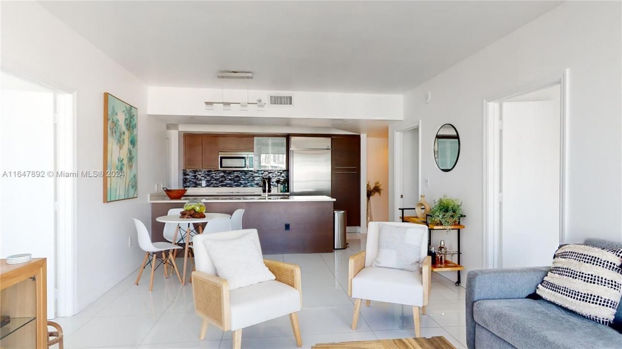 500 Brickell Ave, Unit 3405, Miami, FL 33131 Photo