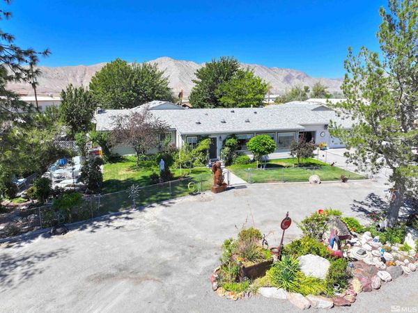 525 Main Street, Gerlach, NV 89412