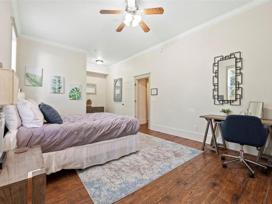 Property Image 61