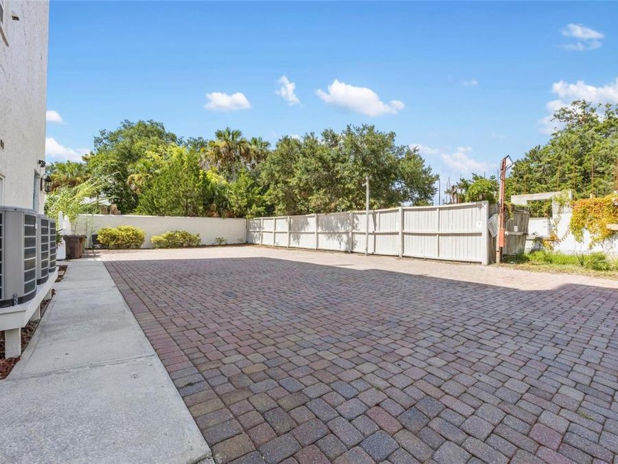 Property Image 73
