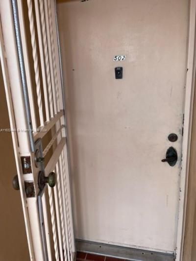 10145 NW 9th St Cir, Unit 7-502, Miami, FL 33172 Photo
