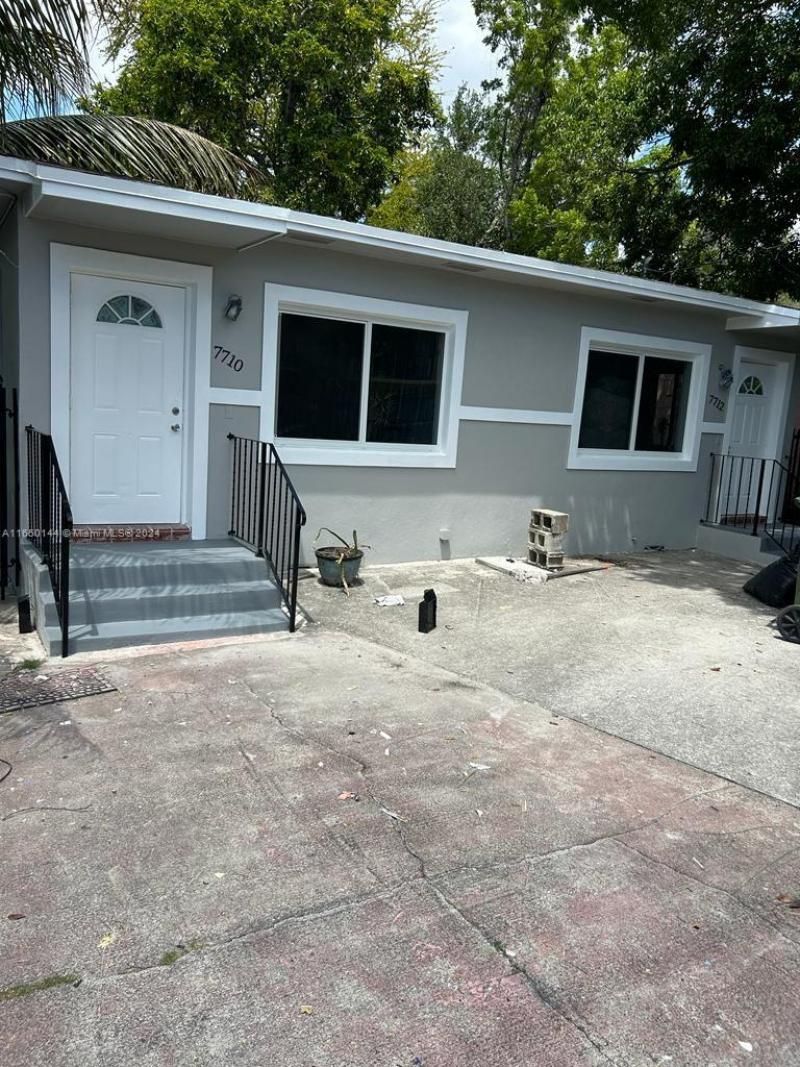 7710 NE 1st Ct, Miami, FL 33138 Photo