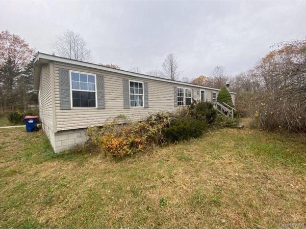 16 Ryan Road, Pine Plains, NY 12567