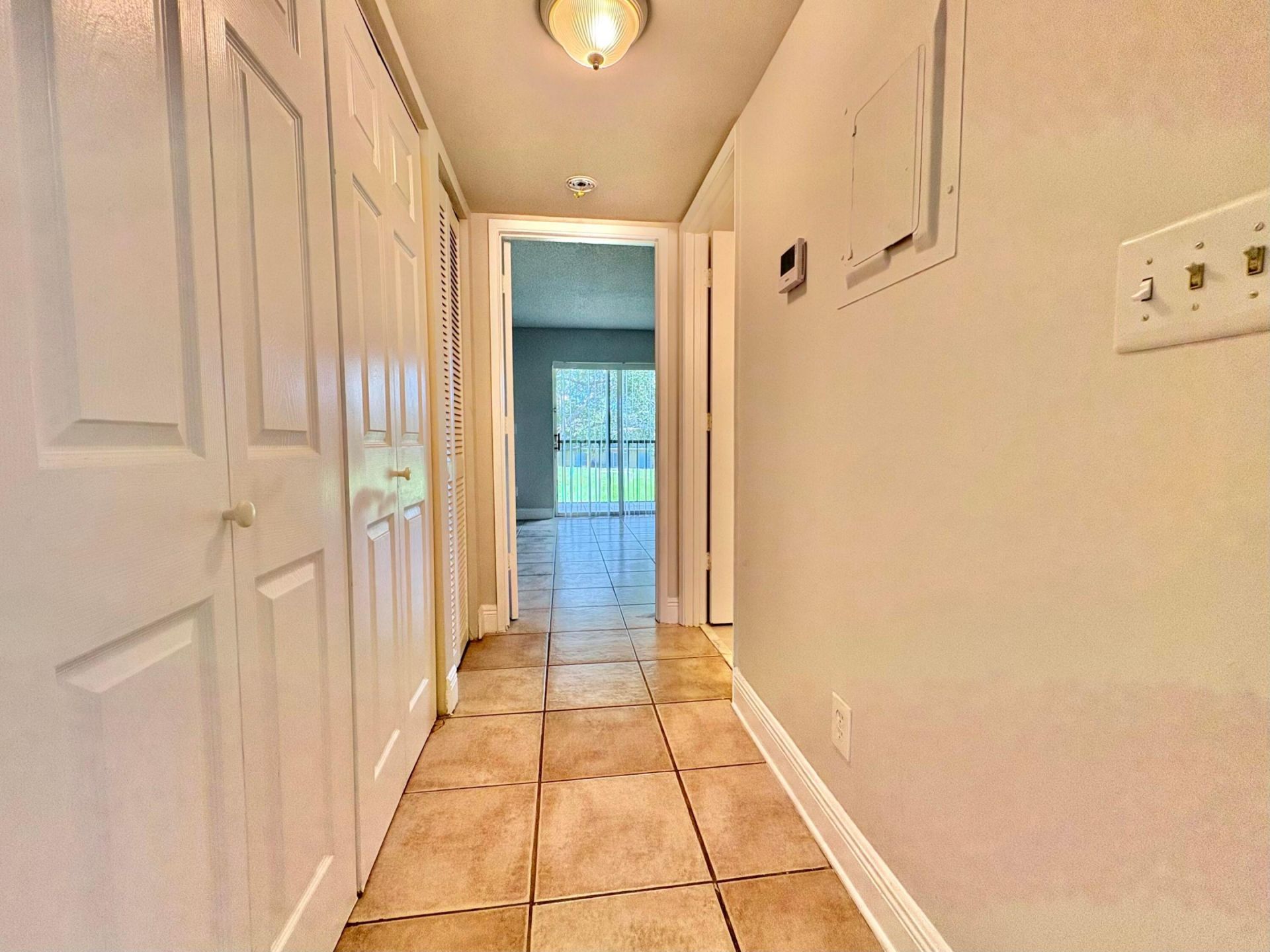 1830 W Meadows Circle, Unit 1830, Boynton Beach, FL 33436 Photo