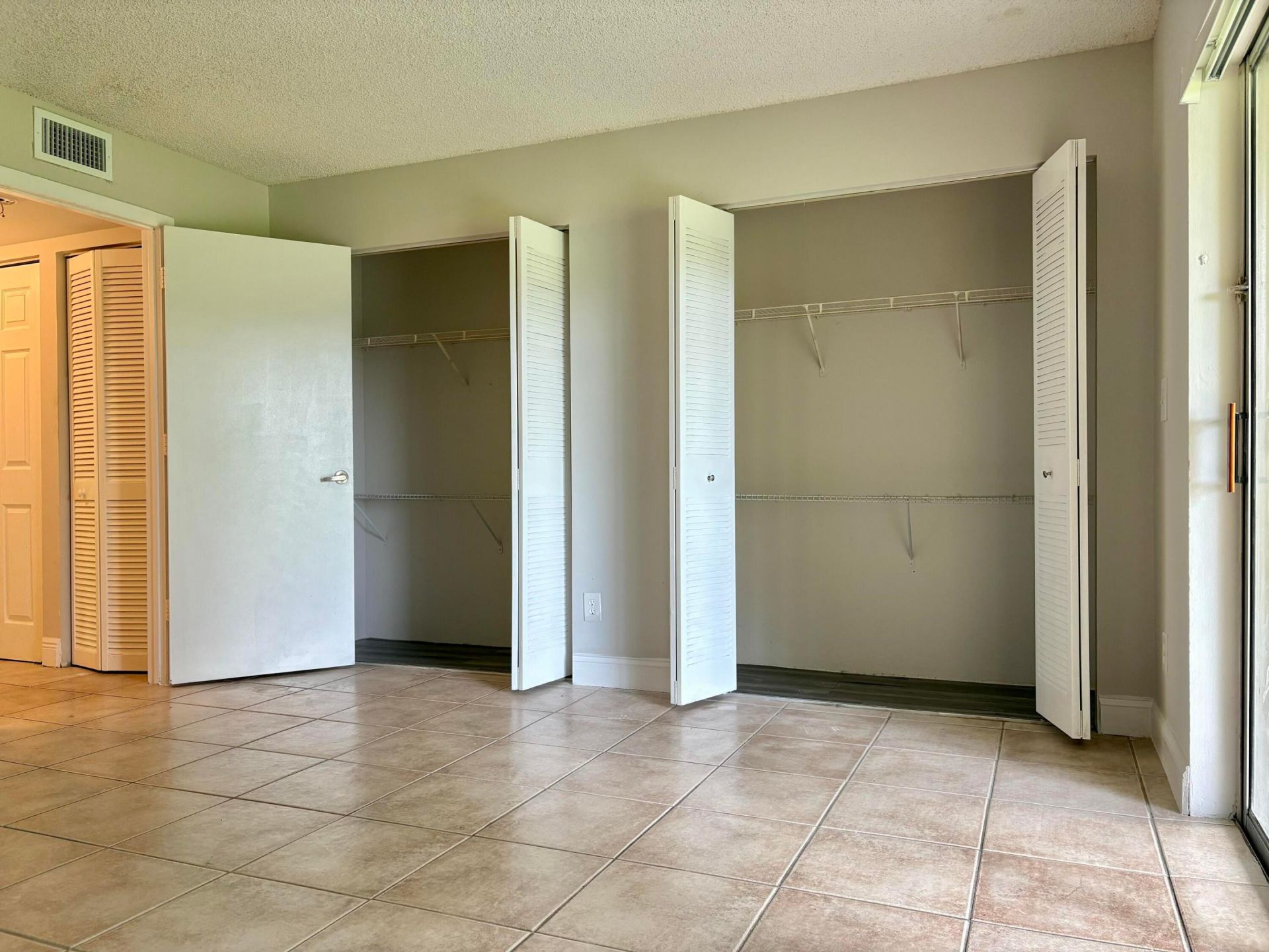 1830 W Meadows Circle, Unit 1830, Boynton Beach, FL 33436 Photo