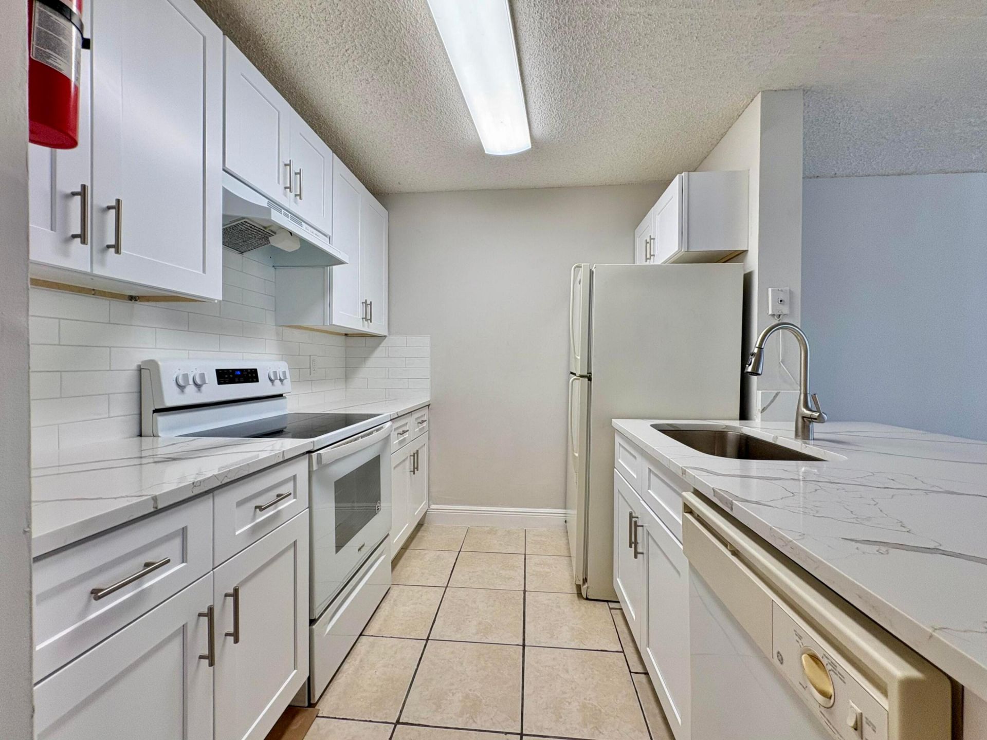 1830 W Meadows Circle, Unit 1830, Boynton Beach, FL 33436 Photo