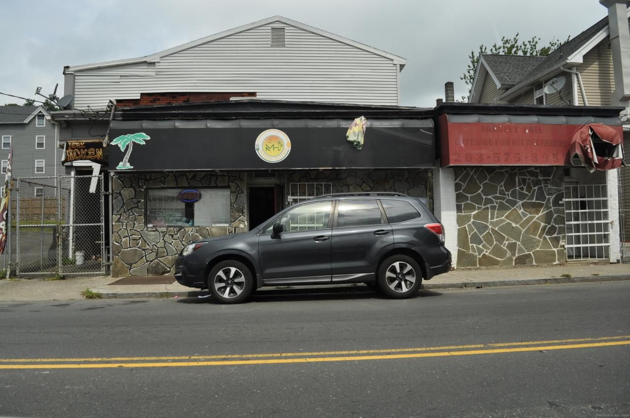 799 North Main, Waterbury, CT 06704 Main Photo