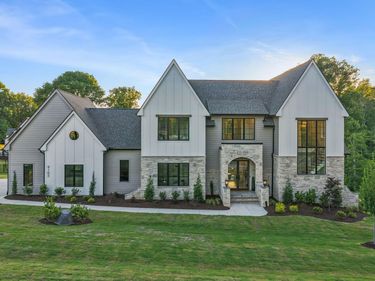 9105 Overlook Crest Drive, Wake Forest, NC 27587