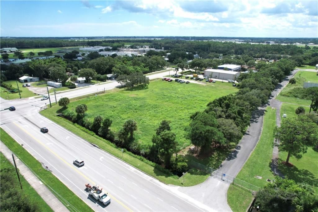 4075 43rd Avenue, Vero Beach, FL 32960 Photo