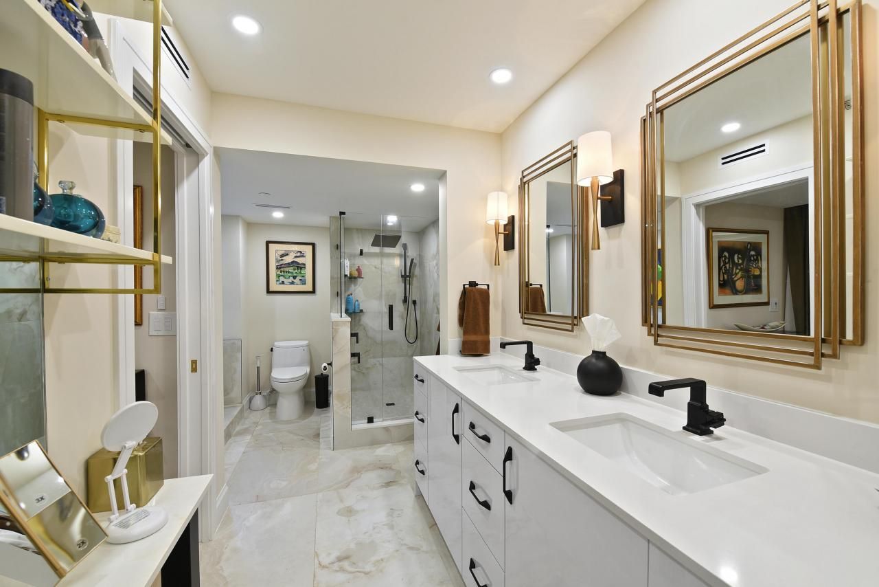 100 SE 5th Avenue, Unit 306, Boca Raton, FL 33432 Photo