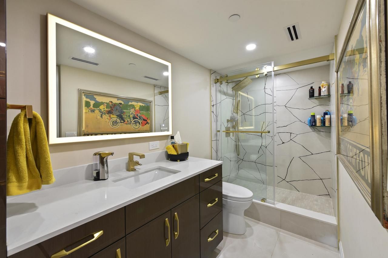 100 SE 5th Avenue, Unit 306, Boca Raton, FL 33432 Photo