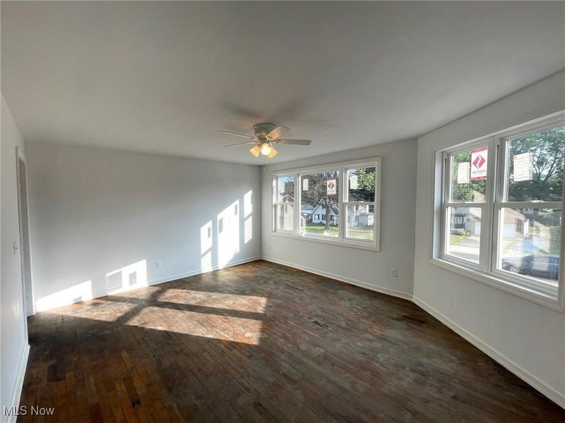 2627 Waynesburg Drive SE, Canton, OH 44707 Photo 7