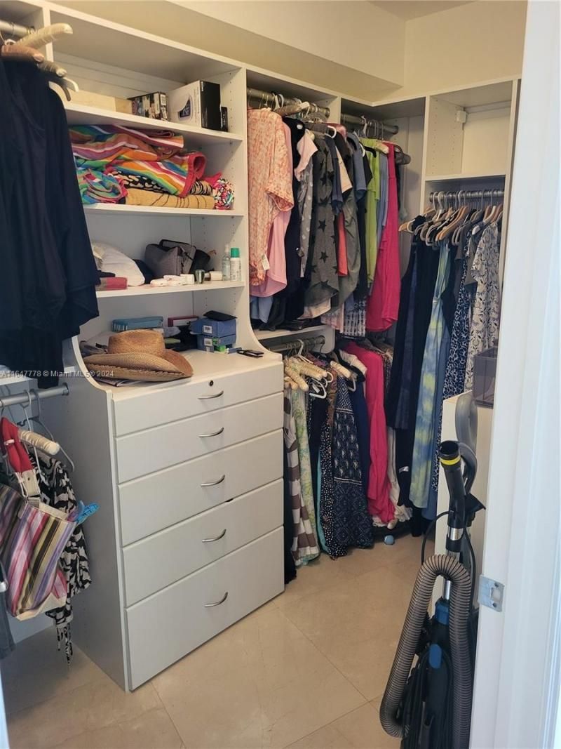 19900 E Country Club Dr, Unit 1207, Aventura, FL 33180 Photo