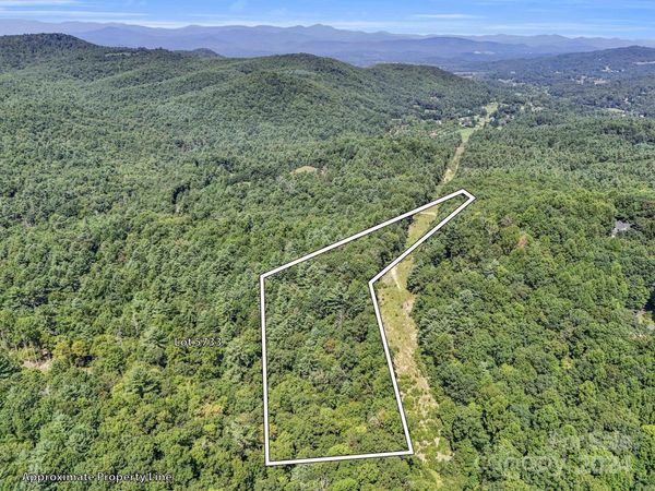 SR1196-A Evans Road, Hendersonville, NC 28739