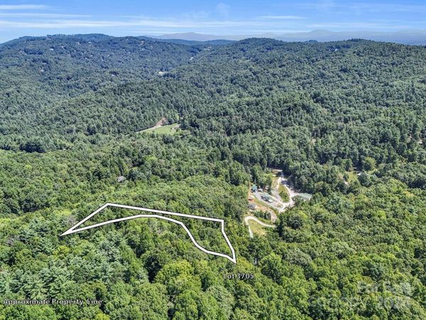 SR1196-E Evans Road, Hendersonville, NC 28739