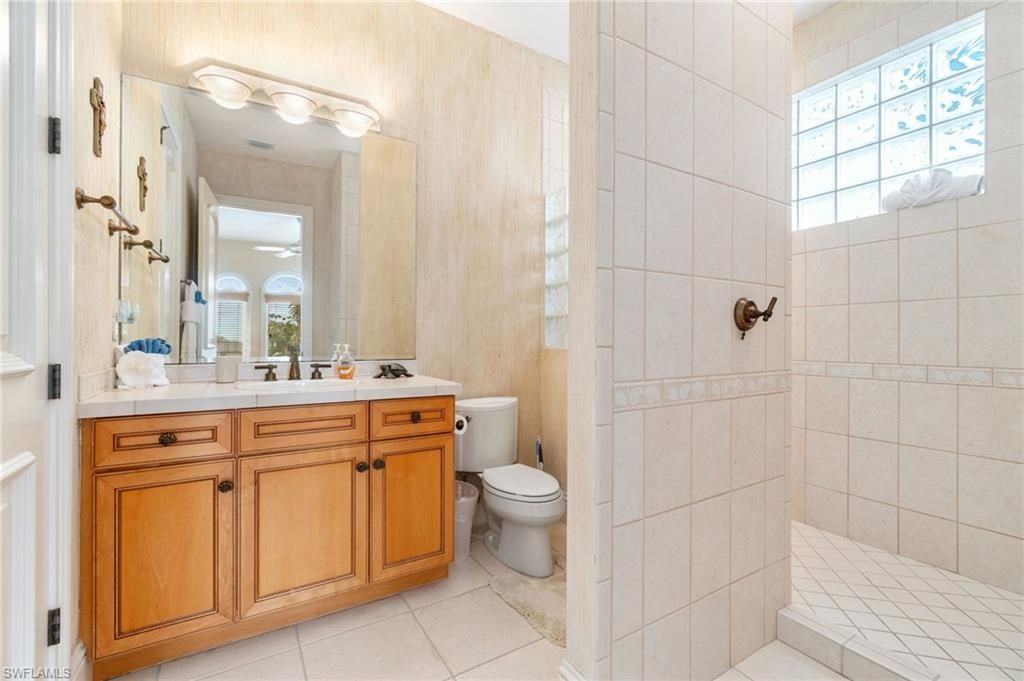 27524 Hickory Blvd, Bonita Springs, FL 34134 Photo