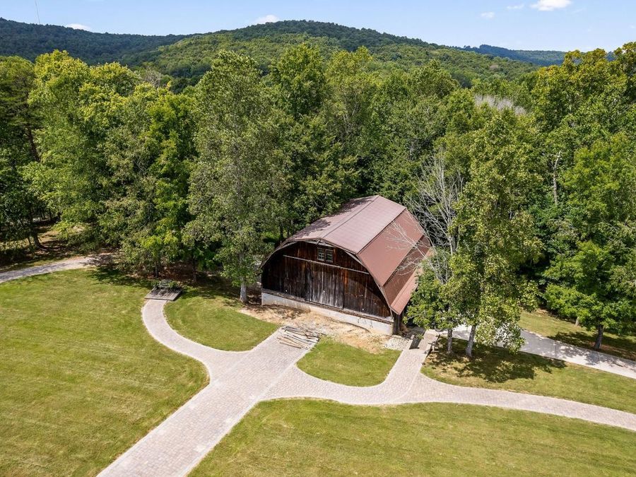 Property Image 37