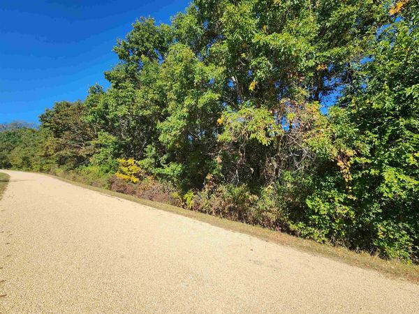 12-124R Briarwood Drive, LAKE CARROLL, IL 61046