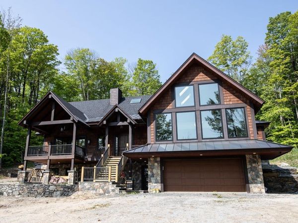 113 North Village Road, Ludlow, VT 05149