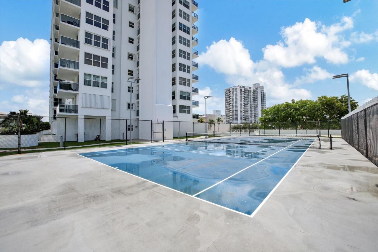 3015 N Ocean Boulevard, Unit 17b, Fort Lauderdale, FL 33308 Photo