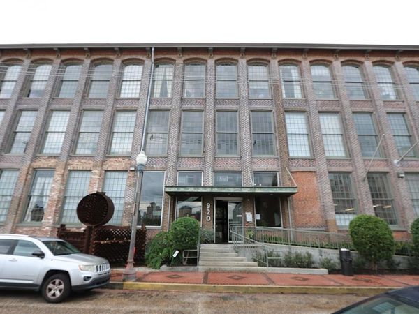 920 POEYFARRE Street, Unit 102, New Orleans, LA 70130