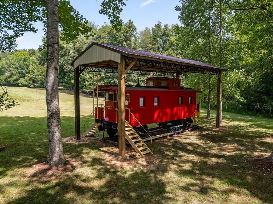 Property Image 6