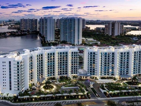 3300 NE 188 ST, Unit 610, Aventura, FL 33180