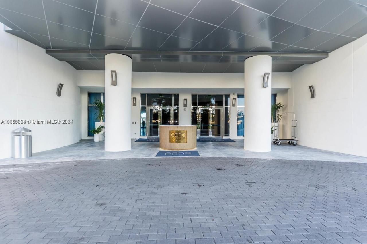 3300 NE 188 St, Unit 610, Aventura, FL 33180 Photo