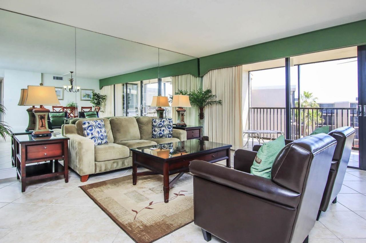 1401 Middle Gulf Dr, Unit R401, Sanibel, FL 33957 Photo